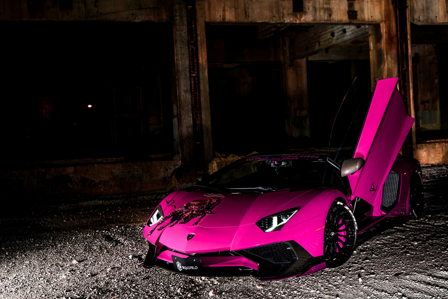 SQALO_AVENTADOR-SV