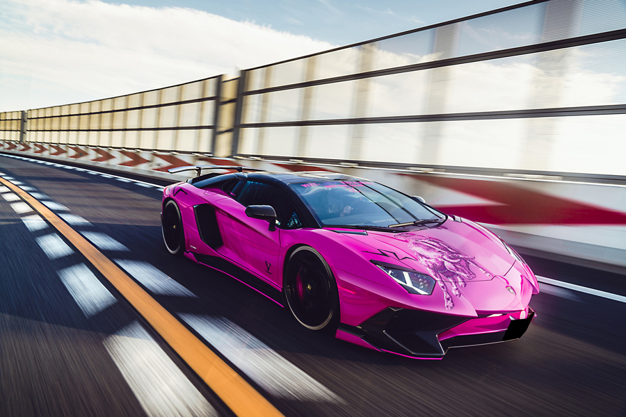 SQALO_AVENTADOR-SV